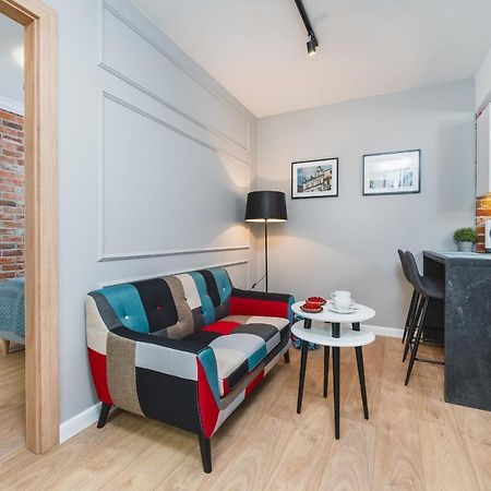Saint Florian'S Suites - Old Town Luxury Apartments - By Upstairs Kraków Eksteriør billede