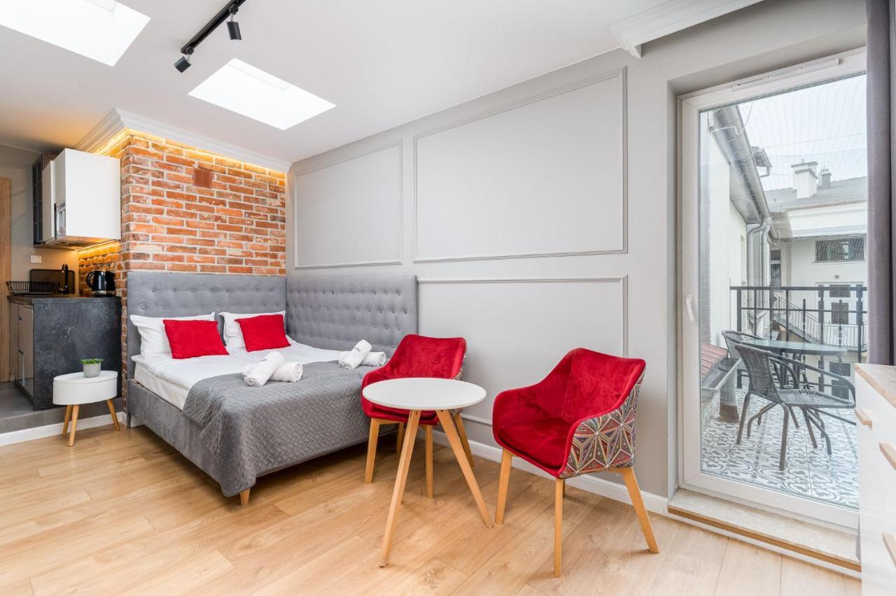 Saint Florian'S Suites - Old Town Luxury Apartments - By Upstairs Kraków Eksteriør billede