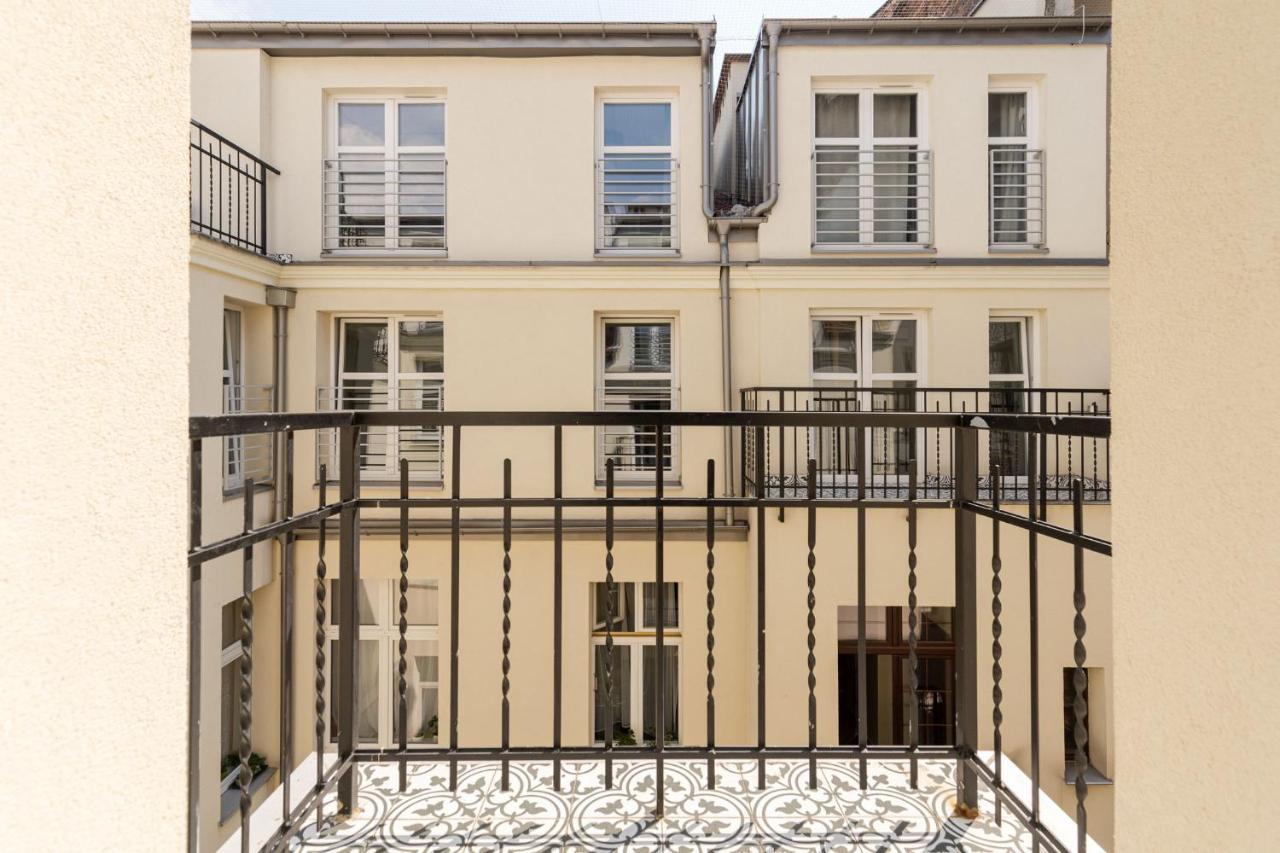 Saint Florian'S Suites - Old Town Luxury Apartments - By Upstairs Kraków Eksteriør billede